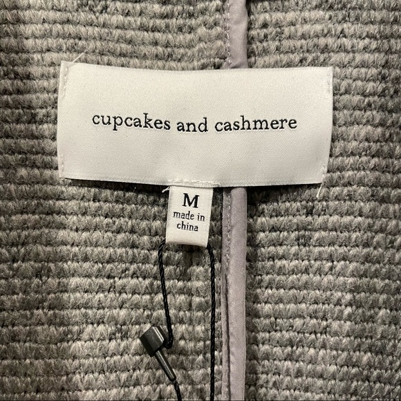 NEW Cupcakes & Cashmere Cyrus Boucle Knit Wrap Jacket Cardigan - Picture 7 of 13